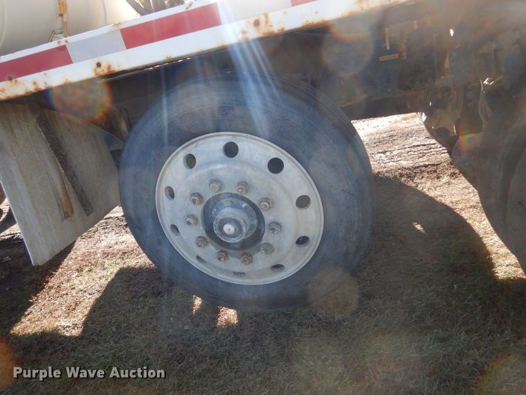 image for item HS9417 2004 Sterling L-Line  ready mix truck