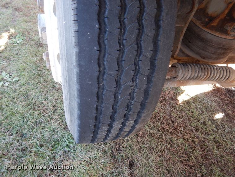 image for item HS9417 2004 Sterling L-Line  ready mix truck