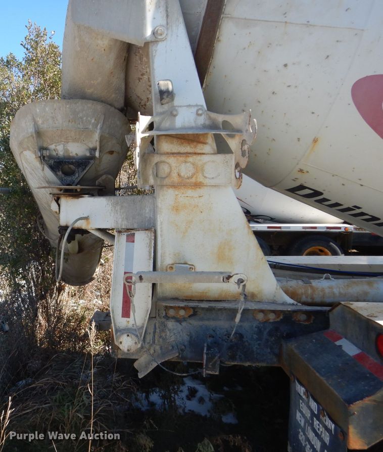 image for item HS9420 1995 Ford L9000  ready mix truck