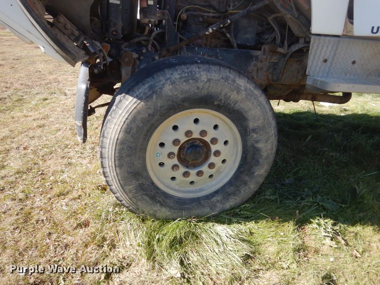 image for item HS9420 1995 Ford L9000  ready mix truck