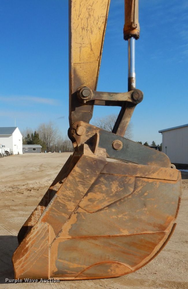 image for item HS9421 1999 Komatsu PC400LC-6LK  excavator