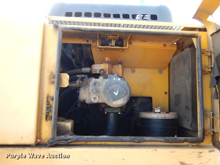 image for item HS9421 1999 Komatsu PC400LC-6LK  excavator