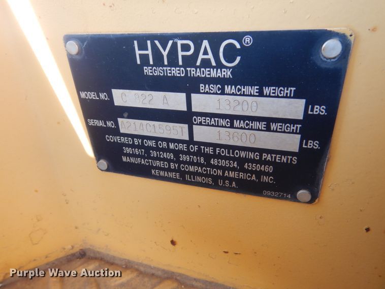 image for item HS9441 Hypac C822A  vibratory single drum roller