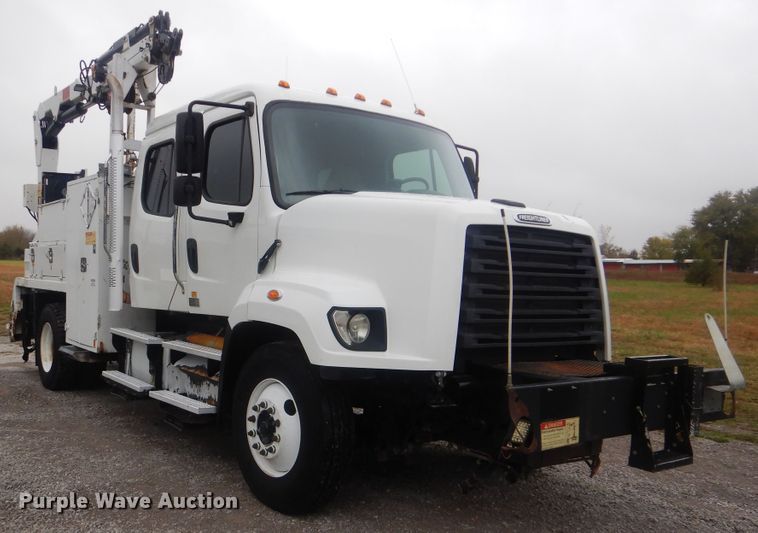 image for item HX9005 2014 Freightliner 108SD  Crew Cab utility truck with crane