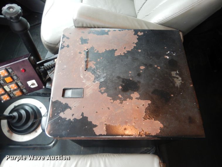 image for item HX9005 2014 Freightliner 108SD  Crew Cab utility truck with crane