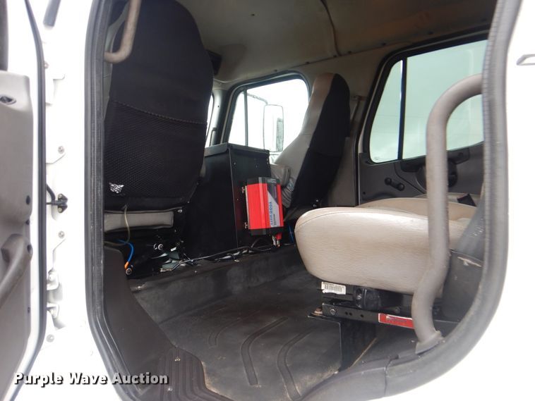 image for item HX9005 2014 Freightliner 108SD  Crew Cab utility truck with crane