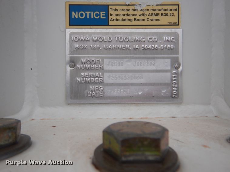 image for item HX9005 2014 Freightliner 108SD  Crew Cab utility truck with crane