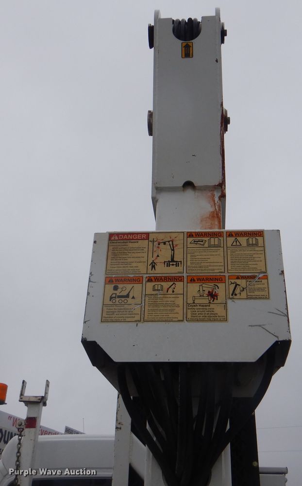 image for item HX9005 2014 Freightliner 108SD  Crew Cab utility truck with crane