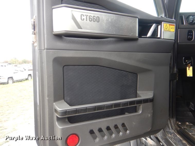 image for item HX9008 2015 Caterpillar CT660  vacuum truck