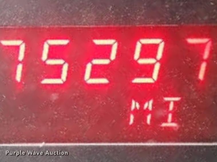 image for item HX9008 2015 Caterpillar CT660  vacuum truck