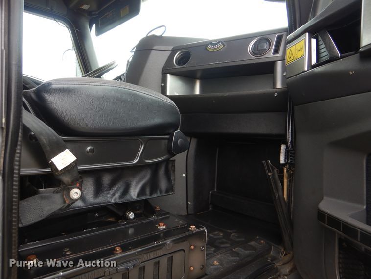 image for item HX9008 2015 Caterpillar CT660  vacuum truck