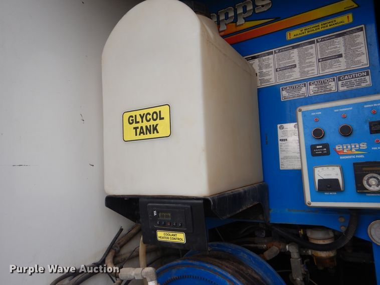 image for item HX9008 2015 Caterpillar CT660  vacuum truck