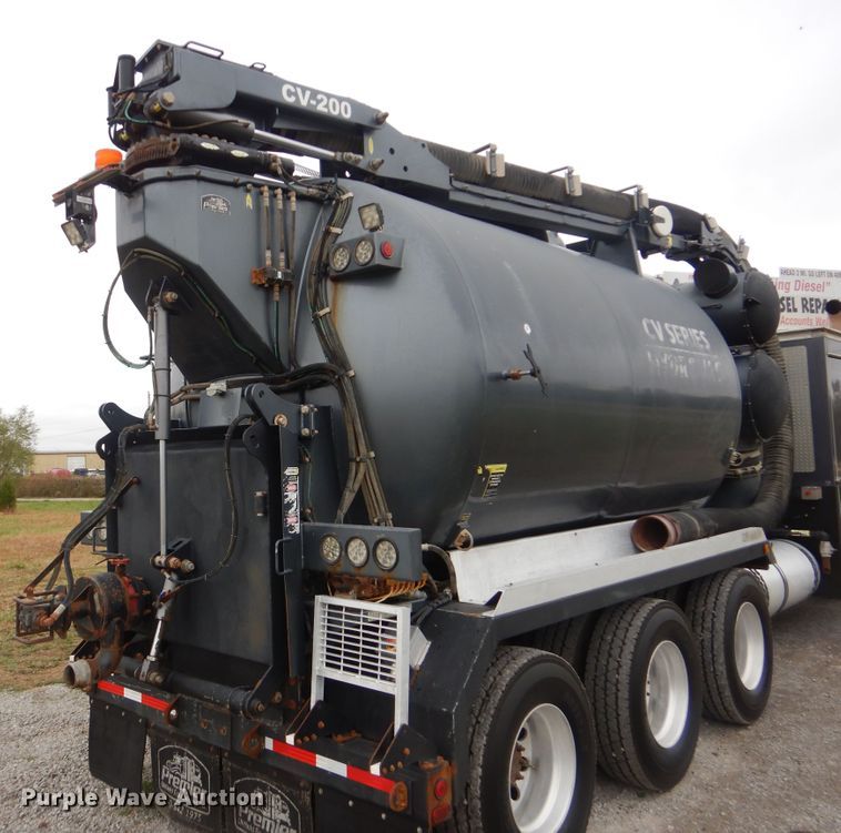 image for item HX9008 2015 Caterpillar CT660  vacuum truck