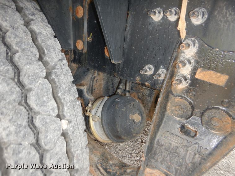 image for item HX9008 2015 Caterpillar CT660  vacuum truck