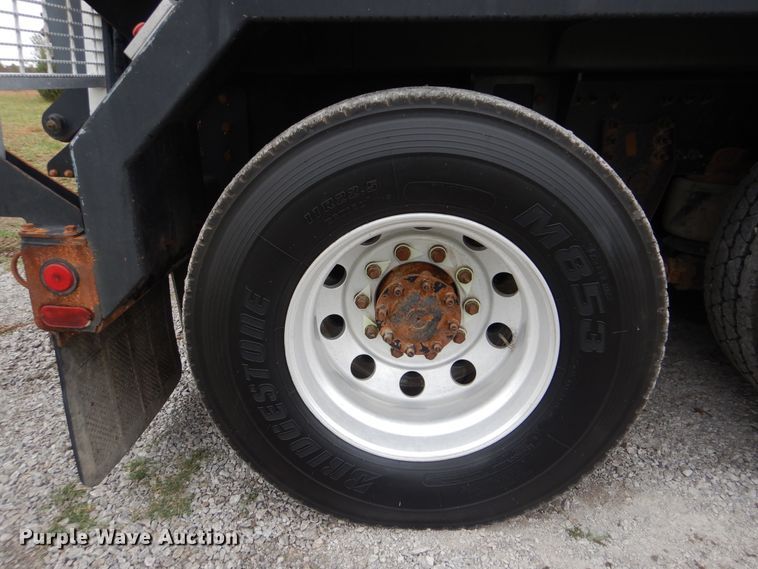 image for item HX9008 2015 Caterpillar CT660  vacuum truck