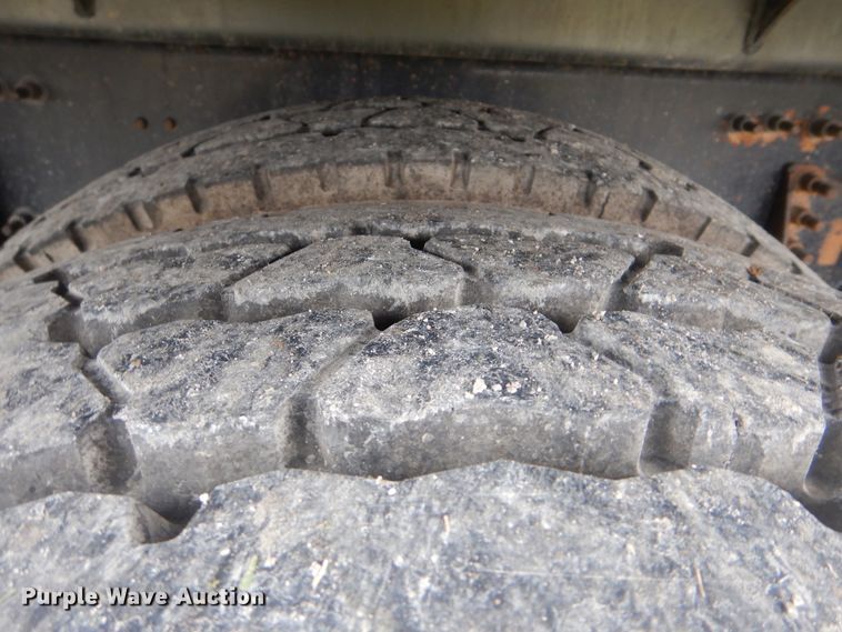 image for item HX9008 2015 Caterpillar CT660  vacuum truck