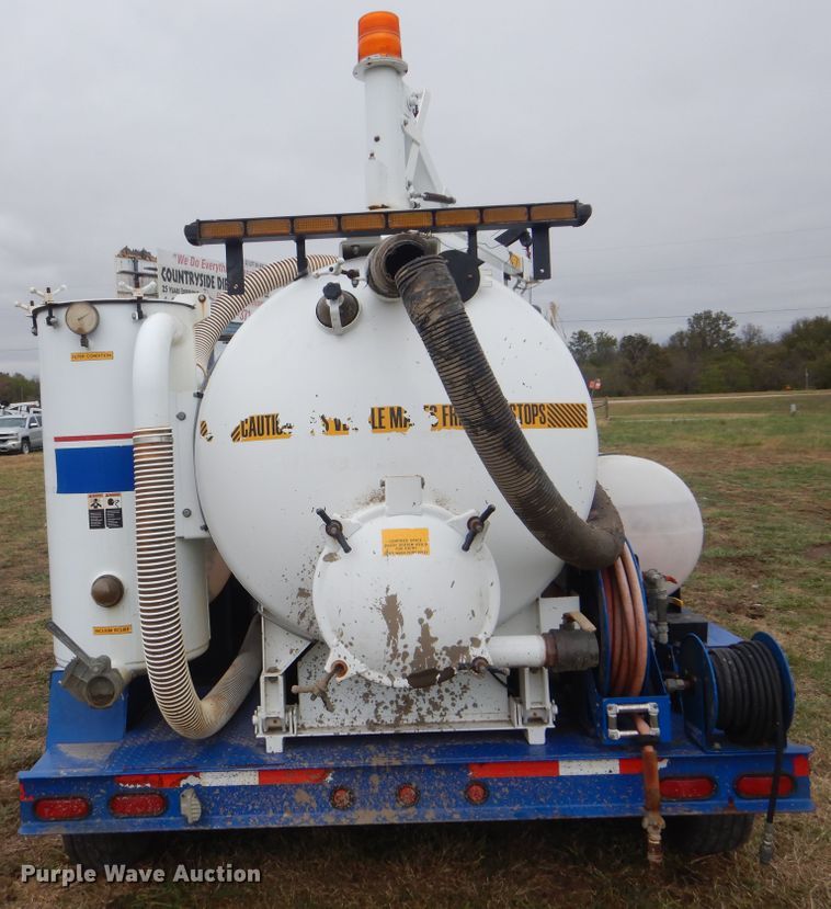 image for item HX9011 2013 Vacmasters VNDS1000 vacuum excavator