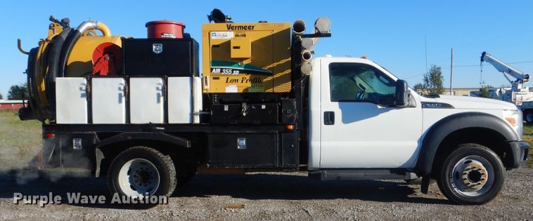 image for item HX9015 2012 Ford F550 Super Duty XLT  vacuum truck