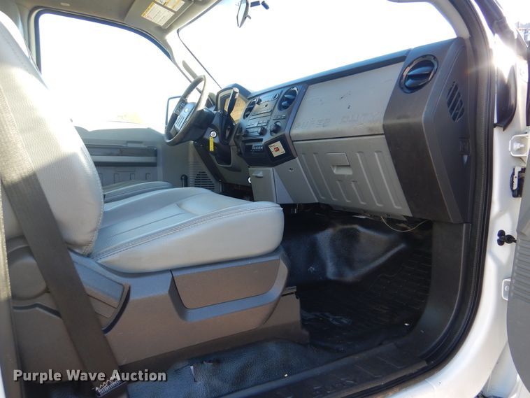 image for item HX9015 2012 Ford F550 Super Duty XLT  vacuum truck