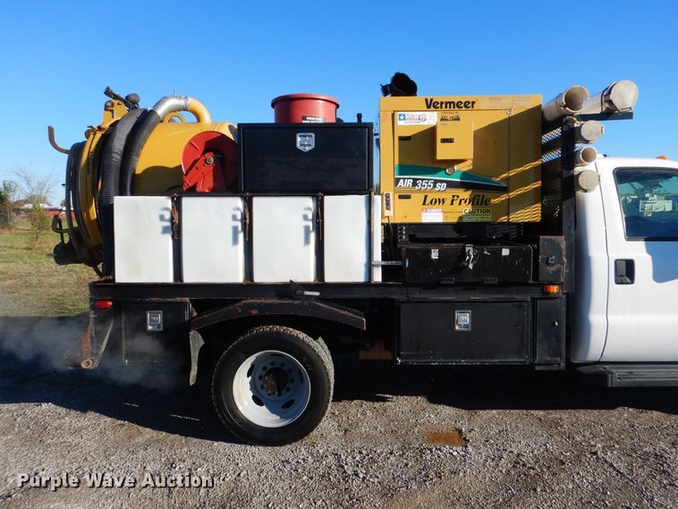 image for item HX9015 2012 Ford F550 Super Duty XLT  vacuum truck