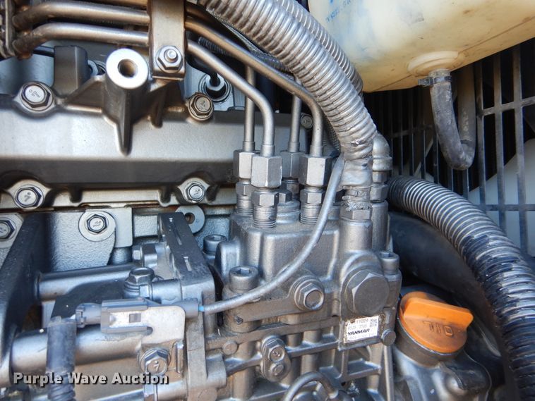 image for item HX9015 2012 Ford F550 Super Duty XLT  vacuum truck