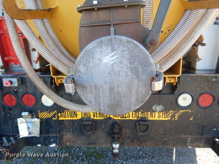 image for item HX9015 2012 Ford F550 Super Duty XLT  vacuum truck