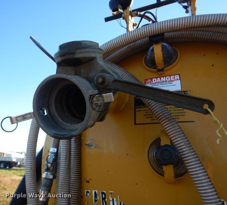 image for item HX9015 2012 Ford F550 Super Duty XLT  vacuum truck