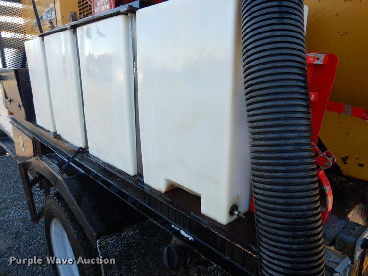 image for item HX9015 2012 Ford F550 Super Duty XLT  vacuum truck