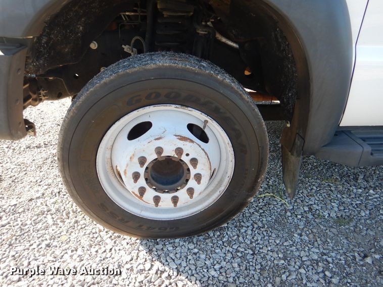 image for item HX9015 2012 Ford F550 Super Duty XLT  vacuum truck