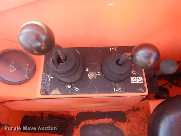 image for item HX9023 2006 SkyTrak 8042  telehandler