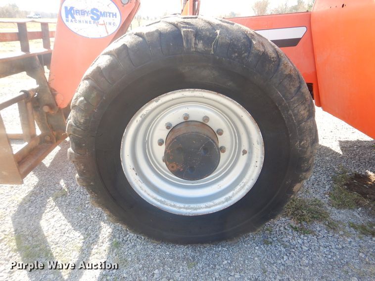 image for item HX9023 2006 SkyTrak 8042  telehandler