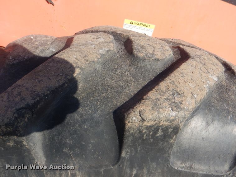 image for item HX9023 2006 SkyTrak 8042  telehandler