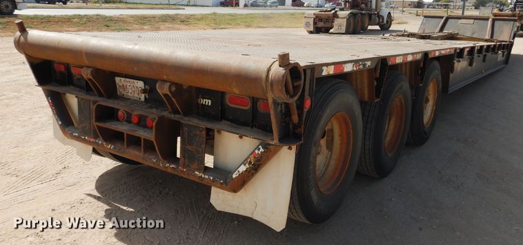 image for item DG8273 2006 Trail-Eze TE100-0F50D drop deck equipment trailer