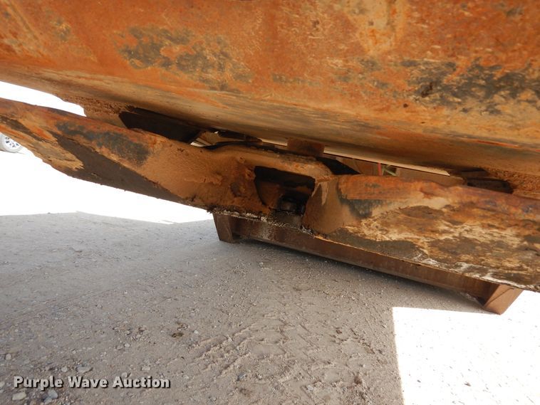 image for item DG8273 2006 Trail-Eze TE100-0F50D drop deck equipment trailer