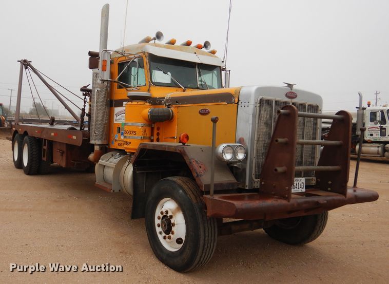 image for item DG8274 1980 Peterbilt 353  winch truck