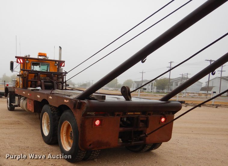 image for item DG8274 1980 Peterbilt 353  winch truck