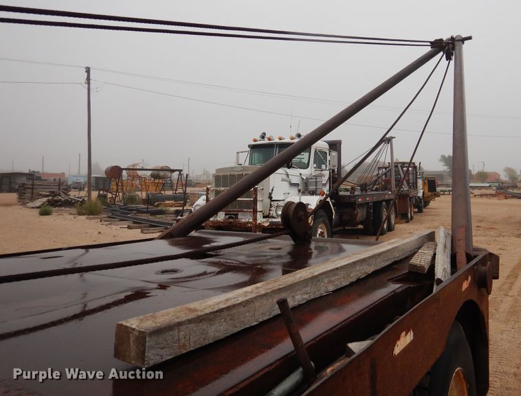 image for item DG8274 1980 Peterbilt 353  winch truck