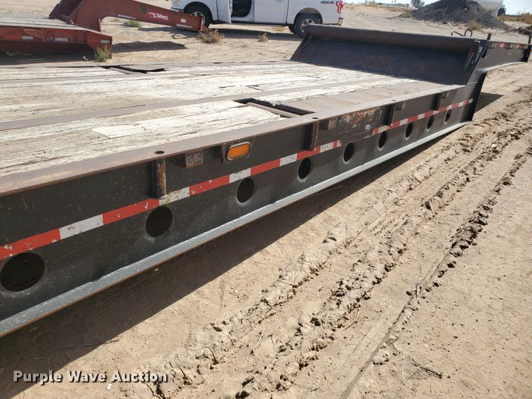 image for item DG8276 2007 Doonan 532DD12RC drop deck equipment trailer