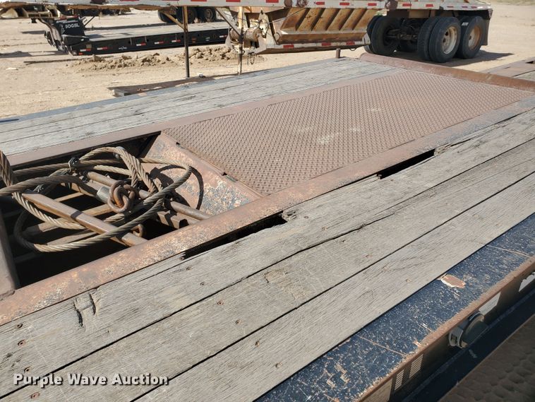 image for item DG8276 2007 Doonan 532DD12RC drop deck equipment trailer