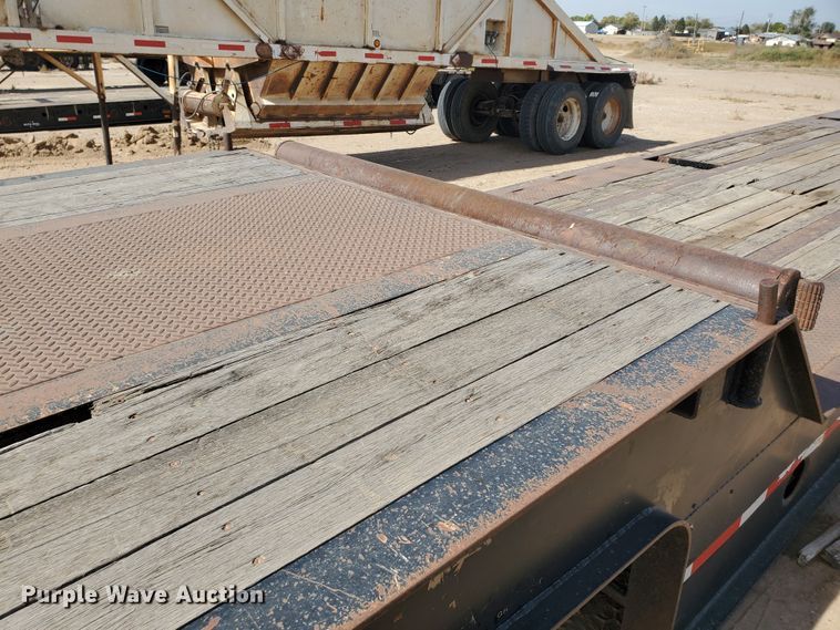 image for item DG8276 2007 Doonan 532DD12RC drop deck equipment trailer