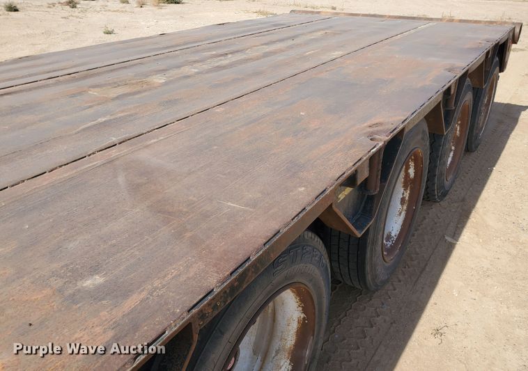 image for item DG8276 2007 Doonan 532DD12RC drop deck equipment trailer