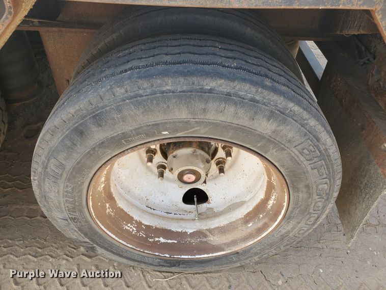 image for item DG8276 2007 Doonan 532DD12RC drop deck equipment trailer