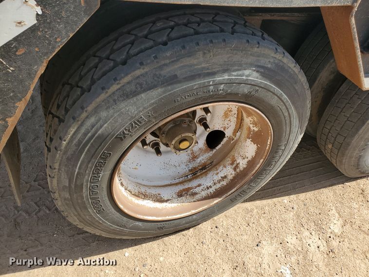 image for item DG8276 2007 Doonan 532DD12RC drop deck equipment trailer