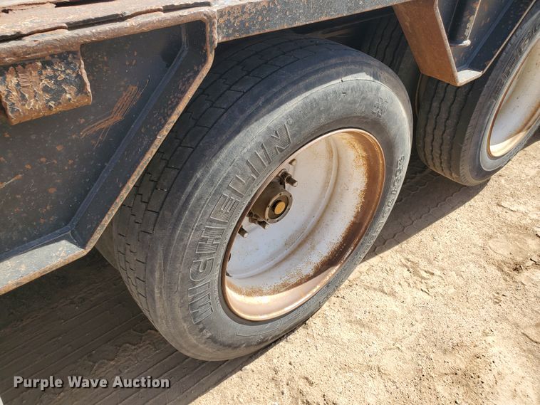 image for item DG8276 2007 Doonan 532DD12RC drop deck equipment trailer