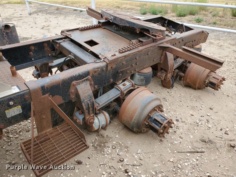 image for item DG8278 1989 Peterbilt 379  semi truck