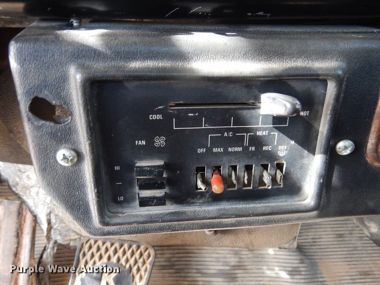 image for item DG8280 1980 Kenworth C500  winch truck