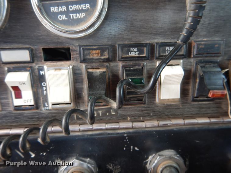 image for item DG8280 1980 Kenworth C500  winch truck