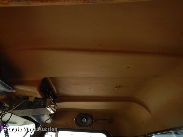 image for item DG8280 1980 Kenworth C500  winch truck