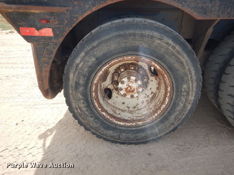 image for item DG8280 1980 Kenworth C500  winch truck