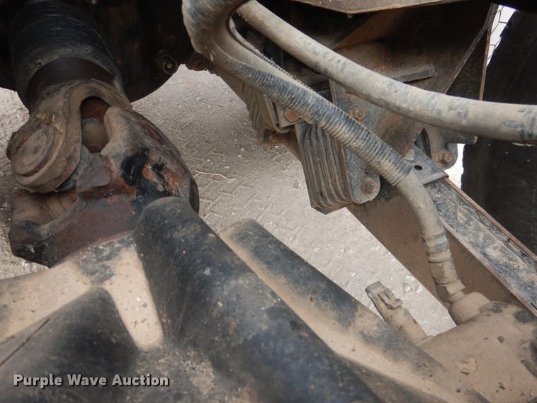 image for item DG8282 2008 Peterbilt 367  winch truck